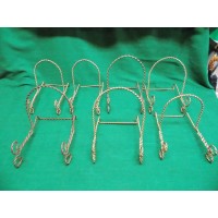 Lot of 7 vintage metal twisted wire plate holders stand easel. Brass/gold painte   263848152687